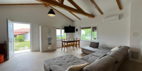 Rini House